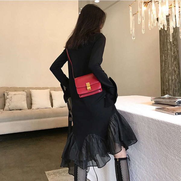 winter in spring and autumn yamamoto of 2019 girl doll skirt french minority knitted dress, Black;gray
winter in spring and autumn yamamoto of 2019 girl doll skirt french minority knitted dress, Black;gray