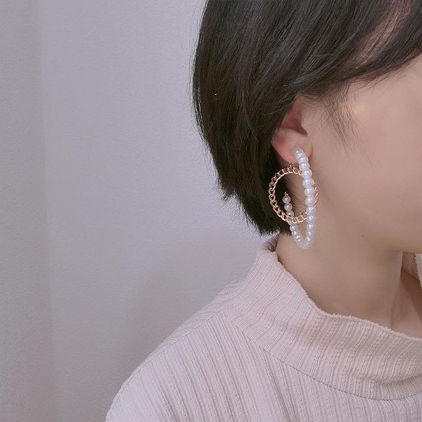 stud korean style pearl earrings metal rings women's indifference and simplicity exaggerated temperament for women, Golden;silver
stud korean style pearl earrings metal rings women's indifference and simplicity exaggerated temperament for women, Golden;silver