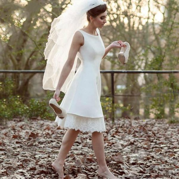 setwell jewel a-line wedding dresses sleeveless backless lace appliques tea length tiered satin novia bridal gowns p60, White
setwell jewel a-line wedding dresses sleeveless backless lace appliques tea length tiered satin novia bridal gowns p60, White