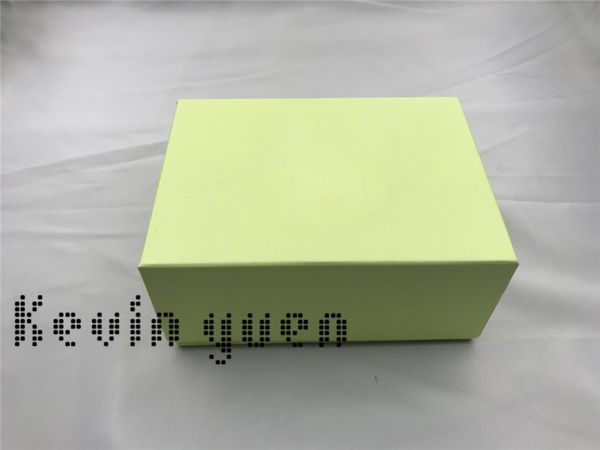 good watch box papers card purse gift boxes 185mm*134mm*84mm 0.7kg for wristwatches relojes mujer montre, Black;blue
good watch box papers card purse gift boxes 185mm*134mm*84mm 0.7kg for wristwatches relojes mujer montre, Black;blue