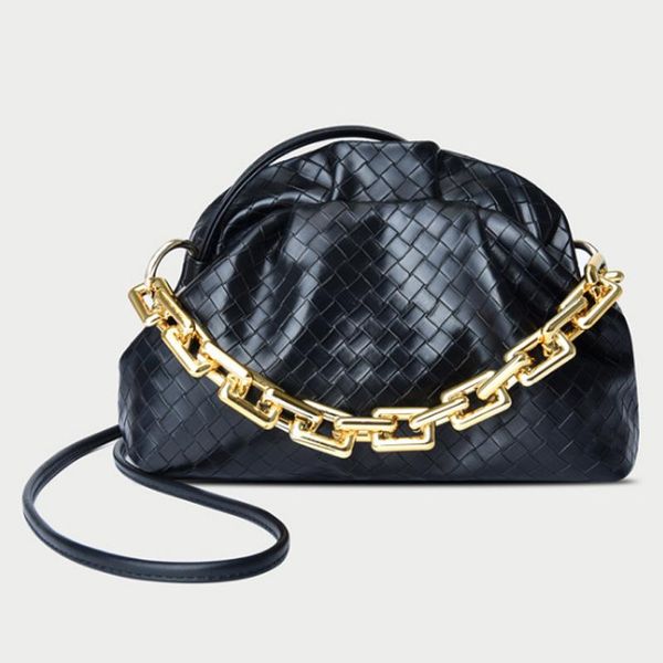 luxury gold chain pu leather handbag for women 2020 winter armpit bag lady shoulder handbags female travel hand bag
luxury gold chain pu leather handbag for women 2020 winter armpit bag lady shoulder handbags female travel hand bag