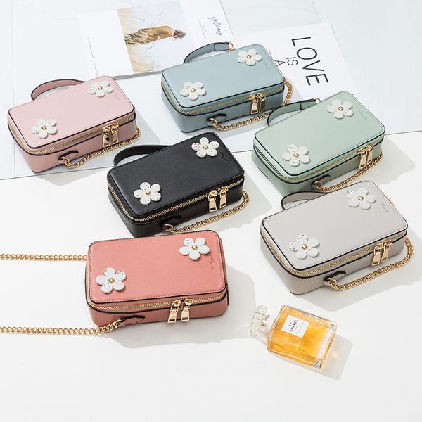 mobile phone bag female messenger bag new flower female packaging mobile phone coin bag, Red;black
mobile phone bag female messenger bag new flower female packaging mobile phone coin bag, Red;black