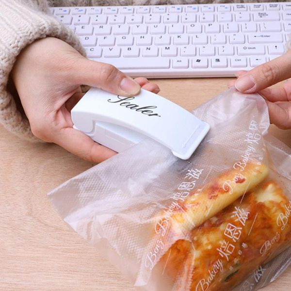 mini portable heat household plastic packaging bag hand press seal machine bag clip hogard
mini portable heat household plastic packaging bag hand press seal machine bag clip hogard