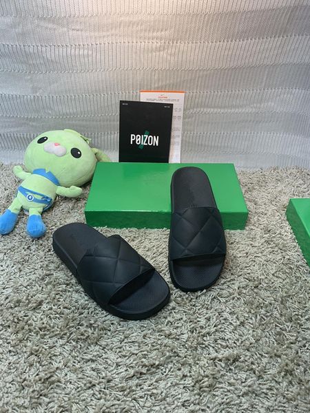 for women men slippers sandals beach luxury designers summer fashion graffiti flops leather lady slipper shoes sneakers double buckle slides, Black
for women men slippers sandals beach luxury designers summer fashion graffiti flops leather lady slipper shoes sneakers double buckle slides, Black