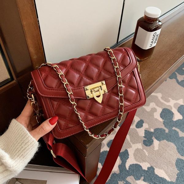 cross body diamond lattice small handbags for women pu wide shoulder strap messenger bags 2021 autumn retro
cross body diamond lattice small handbags for women pu wide shoulder strap messenger bags 2021 autumn retro