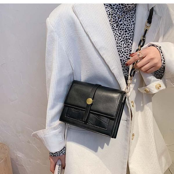 shoulder bags casual luxury women's handbags messenger for women 2021 pu leather crossbody bag
shoulder bags casual luxury women's handbags messenger for women 2021 pu leather crossbody bag
