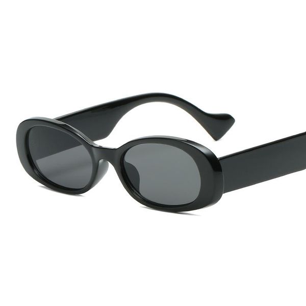 sunglasses retro oval small frame women trend wild street shooting glasses fashion simple personality, White;black
sunglasses retro oval small frame women trend wild street shooting glasses fashion simple personality, White;black