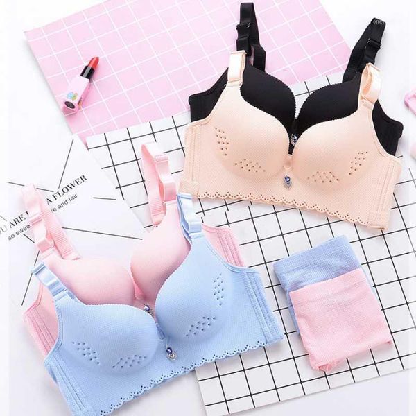 bras 2021 fashion three-quarter thin cup vents solid color seamless bra underwear simple no steel ring bra1, Red;black
bras 2021 fashion three-quarter thin cup vents solid color seamless bra underwear simple no steel ring bra1, Red;black