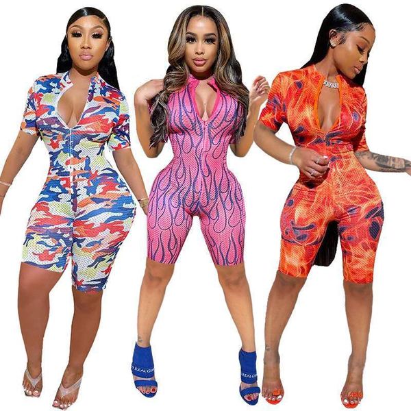 2020 summer new jumpsuit hole net printing jumpsuit european and american fashion women 's clothing t200704, Black;white
2020 summer new jumpsuit hole net printing jumpsuit european and american fashion women 's clothing t200704, Black;white