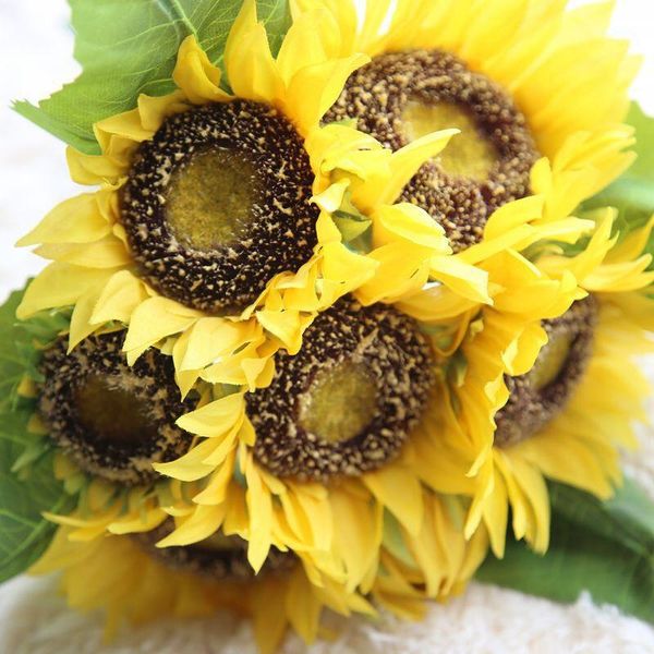7pcs/lot artificial sunflower fake sun flower wedding decor living room party decoration flower christmas decorations for home1
7pcs/lot artificial sunflower fake sun flower wedding decor living room party decoration flower christmas decorations for home1