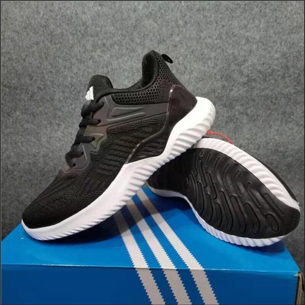 2020 original smith men women casual shoes green black white blue red pink silver mens stan fashion leather shoe flats sneakers
2020 original smith men women casual shoes green black white blue red pink silver mens stan fashion leather shoe flats sneakers