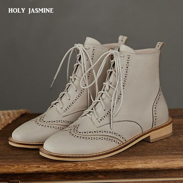 boots 2021 women ankle genuine leather classic vintage lace up ladies low heel autumn black brown botas feminina
boots 2021 women ankle genuine leather classic vintage lace up ladies low heel autumn black brown botas feminina