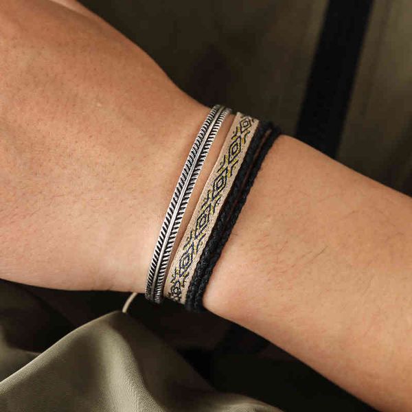selling 925 silver plated feather leaf charm bracelet tibetan adjustable lucky rope chain men's set bangle dropshiping, Golden;silver
selling 925 silver plated feather leaf charm bracelet tibetan adjustable lucky rope chain men's set bangle dropshiping, Golden;silver