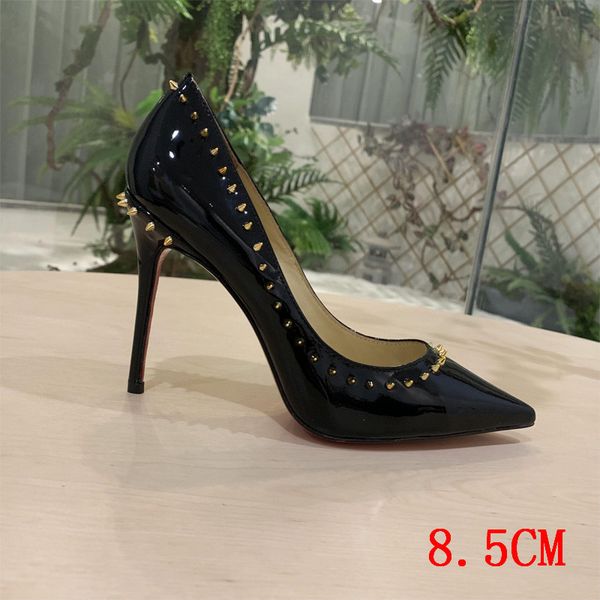 conoto damasco rebite patetete curo patete personalizado apontado toe nico sapatos femininos salto alto stiletto tamanho grande barra festa, Black
conoto damasco rebite patetete curo patete personalizado apontado toe nico sapatos femininos salto alto stiletto tamanho grande barra festa, Black