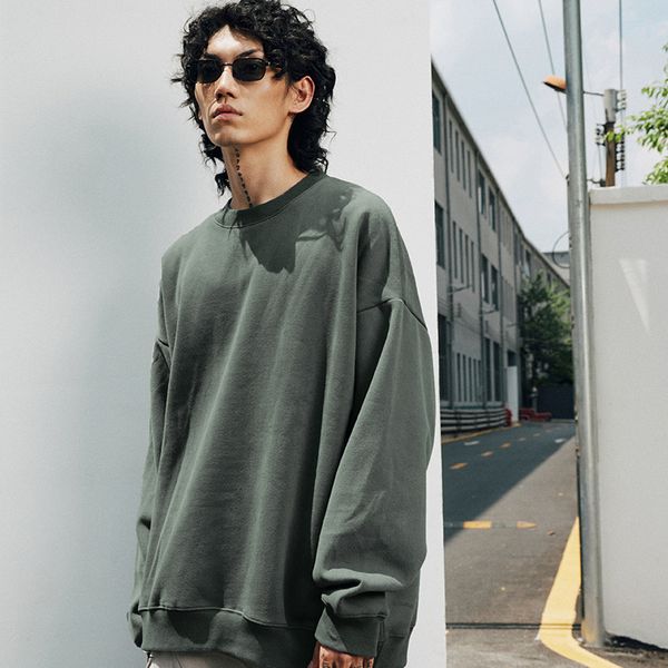 new men's clothes oversize autumn/winter 2020 solid color loose shoulder crew neck sweatshirt for man, Black
new men's clothes oversize autumn/winter 2020 solid color loose shoulder crew neck sweatshirt for man, Black