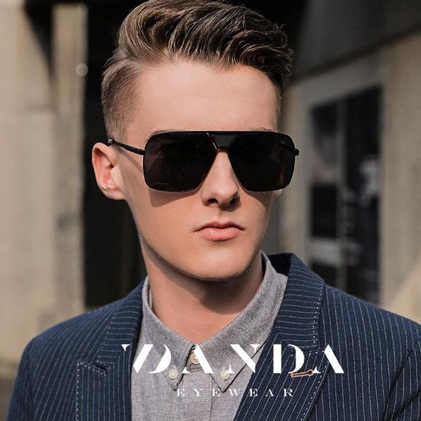2021 new men sunglasses square oversize glasses polarized men soft alloy hollow frame man retro glasses uv400 with box, White;black
2021 new men sunglasses square oversize glasses polarized men soft alloy hollow frame man retro glasses uv400 with box, White;black