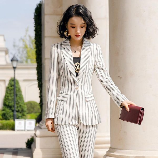 autumn fashion women white stripe pants suit slim long sleeve blazer and trousers office lady work wear big size1, White;black
autumn fashion women white stripe pants suit slim long sleeve blazer and trousers office lady work wear big size1, White;black