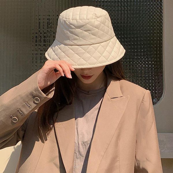 winter warm women bucket hat panama cap plaid cotton outdoor fisherman hat new fashion simple korean lady basin gift, Blue;gray
winter warm women bucket hat panama cap plaid cotton outdoor fisherman hat new fashion simple korean lady basin gift, Blue;gray