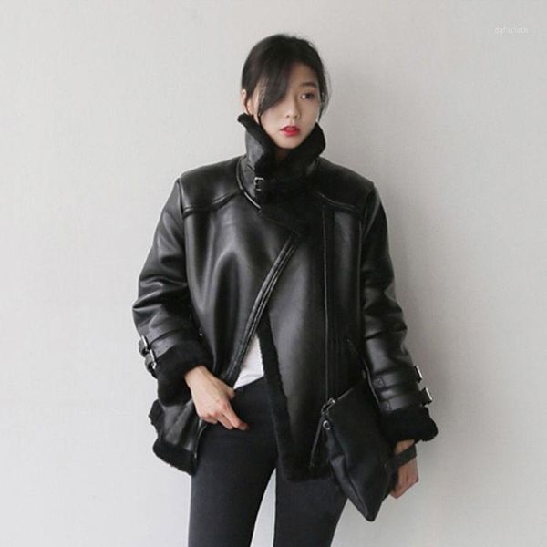 2021 locomotive fur women's winter lamb hair handsome plus cashmere thickened coat short pu fur integrated women's new style1, Black
2021 locomotive fur women's winter lamb hair handsome plus cashmere thickened coat short pu fur integrated women's new style1, Black