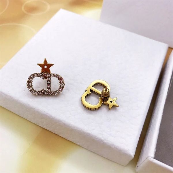 full brilliant diamonds star red earrings creative new earrings simple earrings, Golden;silver
full brilliant diamonds star red earrings creative new earrings simple earrings, Golden;silver