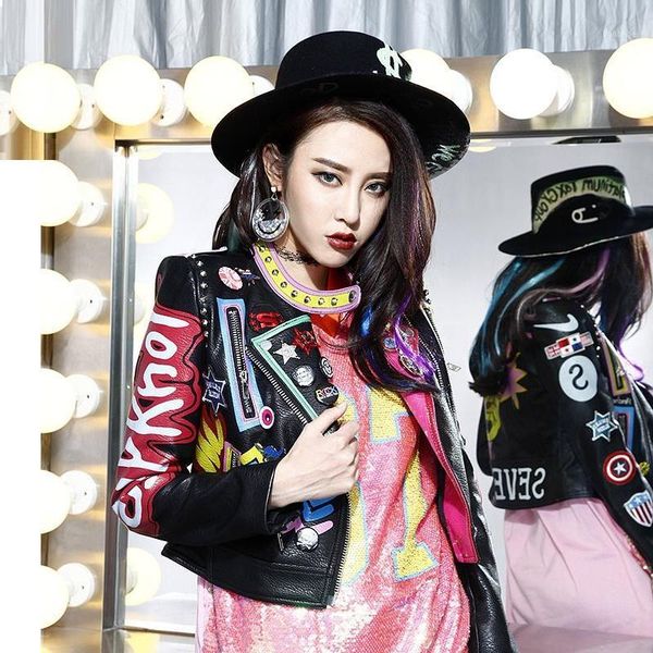2016 new women's fashion melinda style design leather zipper jacket letter graffiti print pattern coat bomber jacket woman1, Black
2016 new women's fashion melinda style design leather zipper jacket letter graffiti print pattern coat bomber jacket woman1, Black