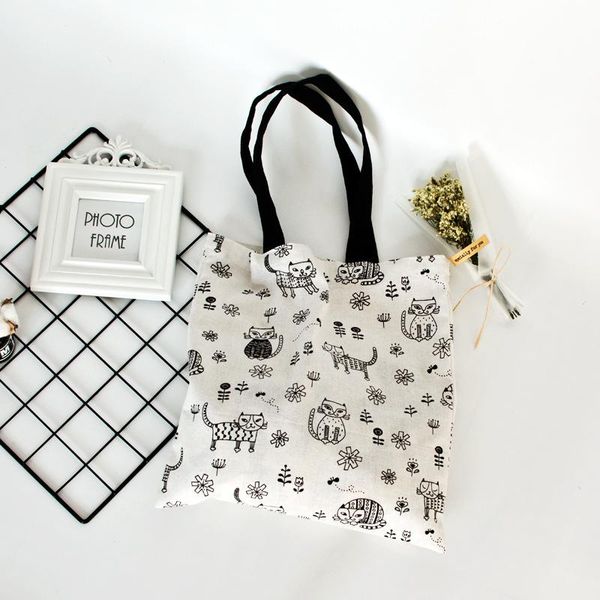 yile cotton linen eco shopping casual tote shoulder bag black cat flower black strap no lining 312 h bbybyw
yile cotton linen eco shopping casual tote shoulder bag black cat flower black strap no lining 312 h bbybyw