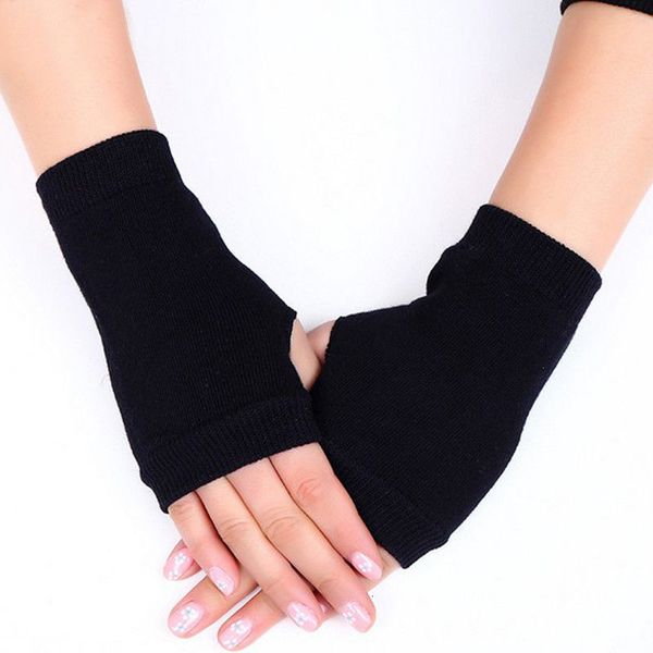 arm stylish women hand warmer winter crochet knitting cotton mitten warm fingerless gloves gants femme
arm stylish women hand warmer winter crochet knitting cotton mitten warm fingerless gloves gants femme