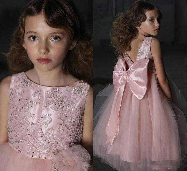 pink flower girl dresses embroidery satin ruffles kids girls formal occasion princess girl' pageant dresses with big bow sash, White;blue
pink flower girl dresses embroidery satin ruffles kids girls formal occasion princess girl' pageant dresses with big bow sash, White;blue