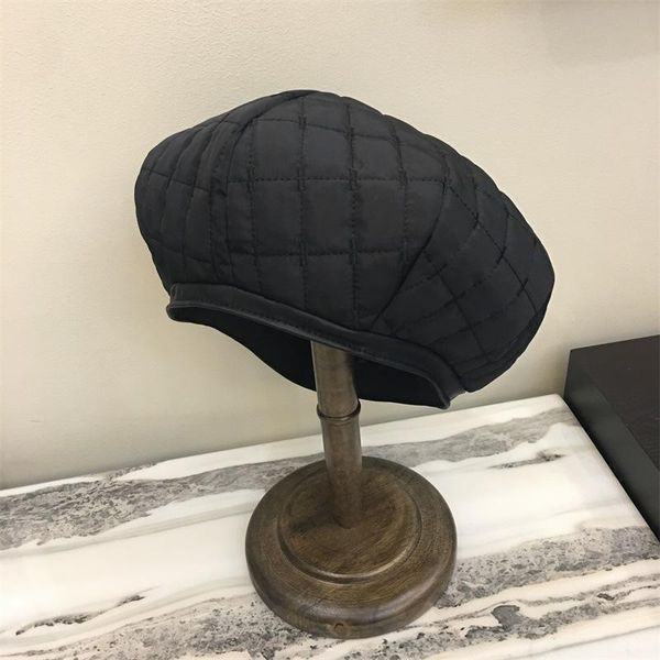 berets 202111-shi8695 ins autumn winter plaid black street lady beret hat men women leisure painter, Blue;gray
berets 202111-shi8695 ins autumn winter plaid black street lady beret hat men women leisure painter, Blue;gray