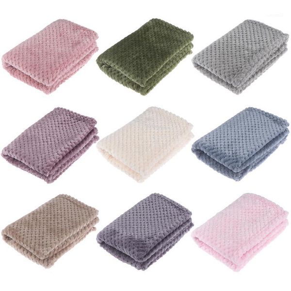 soft warm plaid fleece bed blanket large mesh flannel blankets thick breathable support 1pcs1
soft warm plaid fleece bed blanket large mesh flannel blankets thick breathable support 1pcs1