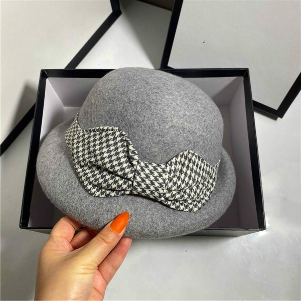 wide brim hats pure wool curled dome ladies hat korean fashion bow warm basin cute fisherman 2021 autumn and winter women, Blue;gray
wide brim hats pure wool curled dome ladies hat korean fashion bow warm basin cute fisherman 2021 autumn and winter women, Blue;gray