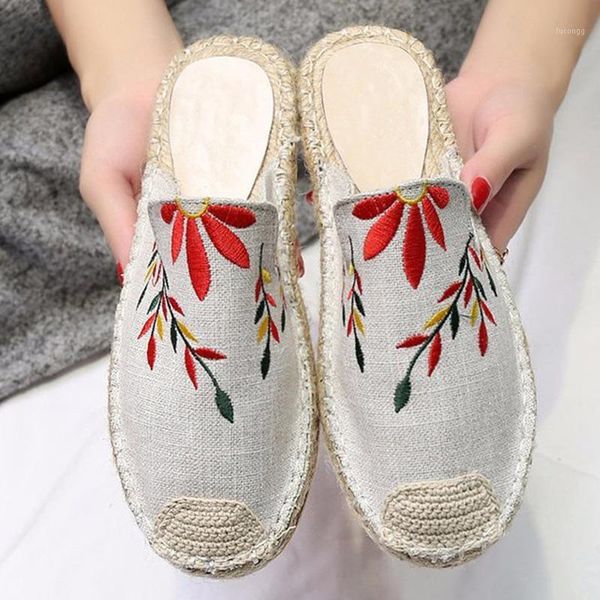 women indoor embroider slippers cane platform round toe floral slides casual mules ladies house shoes zapatos de mujer1, Black
women indoor embroider slippers cane platform round toe floral slides casual mules ladies house shoes zapatos de mujer1, Black