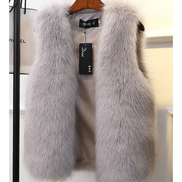 2020 women winter warm faux fur vest coat slim v-neck sleeveless ladies fake fur open stitch outerwear winterjas dames z905, Black
2020 women winter warm faux fur vest coat slim v-neck sleeveless ladies fake fur open stitch outerwear winterjas dames z905, Black