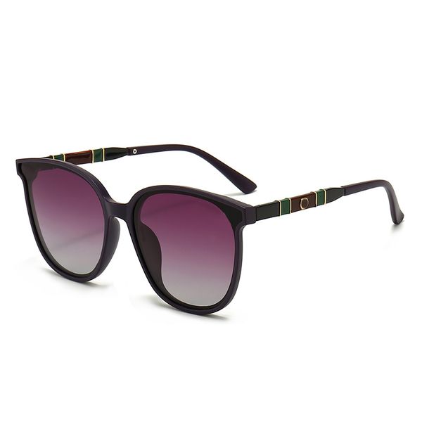 2021 new fashion designer sunglasses brand polarized lens sun glasses eyewear for women eyeglasses metal frame 550, White;black
2021 new fashion designer sunglasses brand polarized lens sun glasses eyewear for women eyeglasses metal frame 550, White;black