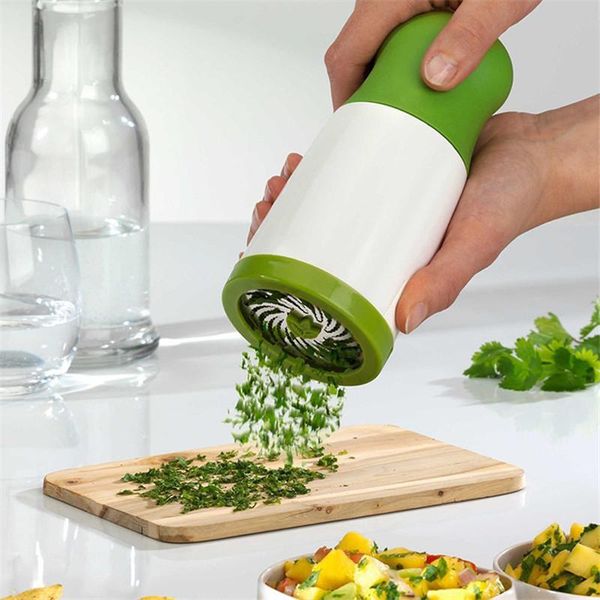 2020 fashion new herb grinder spice mill parsley shredder chopper fruit vegetable cutter kitchen cooking tools
2020 fashion new herb grinder spice mill parsley shredder chopper fruit vegetable cutter kitchen cooking tools