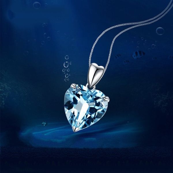 crystal z pendant ocean heart necklace, Silver
crystal z pendant ocean heart necklace, Silver