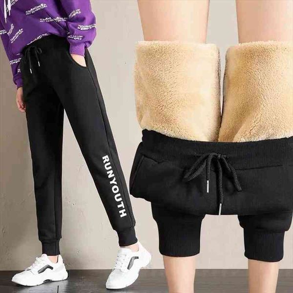 winter pants women plus velvet warm elastic high waist sweatpants female trousers casual pants women lamb wool harem, Black;white
winter pants women plus velvet warm elastic high waist sweatpants female trousers casual pants women lamb wool harem, Black;white
