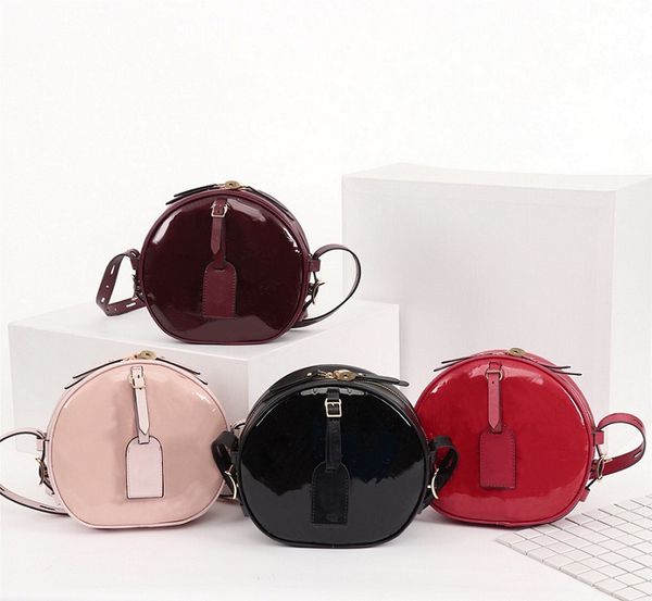 women luxurys designers bags 2020 new vagabond handbag ladies messenger bag classic style fashion ladies shoulder bag m53999
women luxurys designers bags 2020 new vagabond handbag ladies messenger bag classic style fashion ladies shoulder bag m53999
