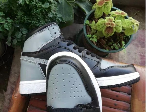 new 1 1s jumpman mid high dark moach light smoke grey basketball shoes kids girl sneakers mid chicago toe twist trainers big kids shoes, Black
new 1 1s jumpman mid high dark moach light smoke grey basketball shoes kids girl sneakers mid chicago toe twist trainers big kids shoes, Black