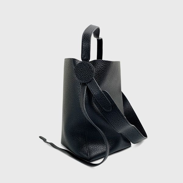 hbp fashion bags handbag women leather shoulder bag large capacity chain messenger pillow handbags high grade versatile texture lady purse
hbp fashion bags handbag women leather shoulder bag large capacity chain messenger pillow handbags high grade versatile texture lady purse