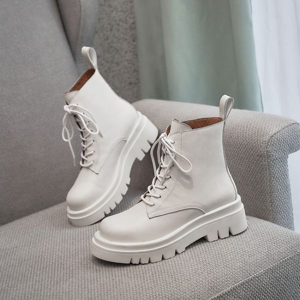 rizabina size 34-43 2021 ins woman real leather ankle boots fashion shoes woman short winter warm boots platform heel footwear lj201130, Black
rizabina size 34-43 2021 ins woman real leather ankle boots fashion shoes woman short winter warm boots platform heel footwear lj201130, Black