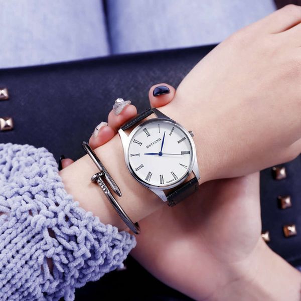 korean pair of couple fashion a boys and girls personality super fire men's quartz watch uqwb, Slivery;brown
korean pair of couple fashion a boys and girls personality super fire men's quartz watch uqwb, Slivery;brown