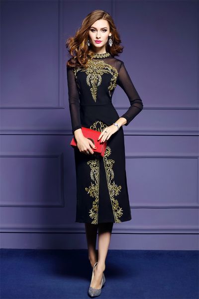 2021 new female robe embroidered black vintage share elegant party dress plus size wxf651 zo96, Black;gray
2021 new female robe embroidered black vintage share elegant party dress plus size wxf651 zo96, Black;gray