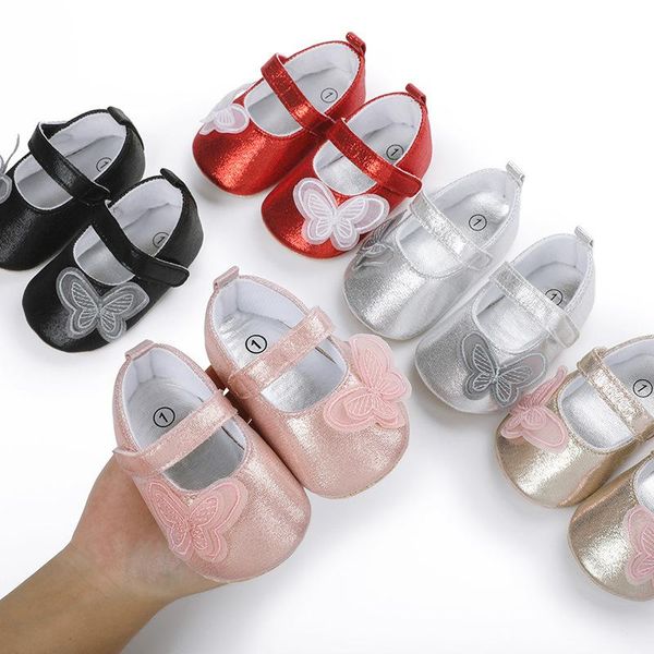 first walkers born toddler baby girl shoes pu leather buckle with bow red black pink white soft soled non-slip crib 
first walkers born toddler baby girl shoes pu leather buckle with bow red black pink white soft soled non-slip crib