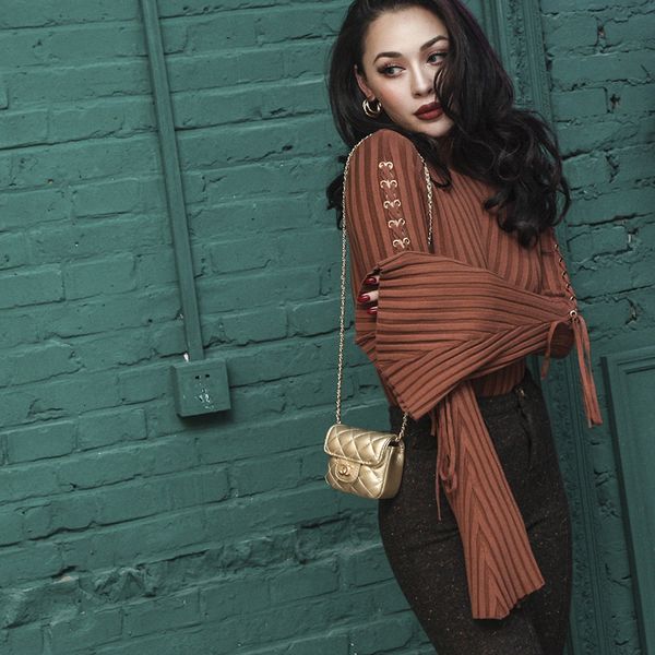 2021 new spring fashion extension threaded women's knitted cotton strong strain adjustable woven fabrics like a size 59gc, White;black
2021 new spring fashion extension threaded women's knitted cotton strong strain adjustable woven fabrics like a size 59gc, White;black