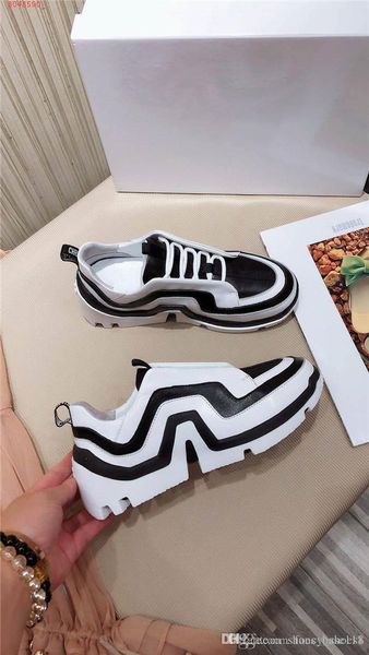the latest lady color matching sneaker low-sneakers height increasing shoes with combination of sole with complete packaging, Black
the latest lady color matching sneaker low-sneakers height increasing shoes with combination of sole with complete packaging, Black