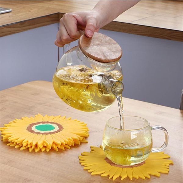 creative insulation mat for kitchen accessories kitchen placemat household goods dining table insulation pad.8z
creative insulation mat for kitchen accessories kitchen placemat household goods dining table insulation pad.8z