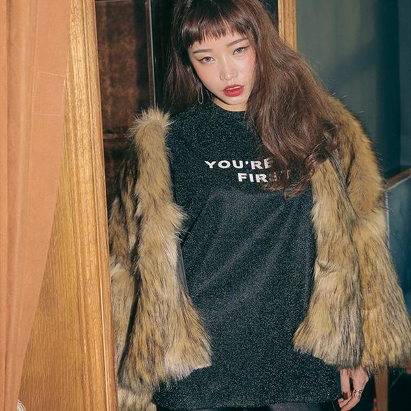 women's fur & faux 2021 winter jacket women trend natural color loose imitation raccoon plush ins chic outerwear female coat cozy, Black
women's fur & faux 2021 winter jacket women trend natural color loose imitation raccoon plush ins chic outerwear female coat cozy, Black