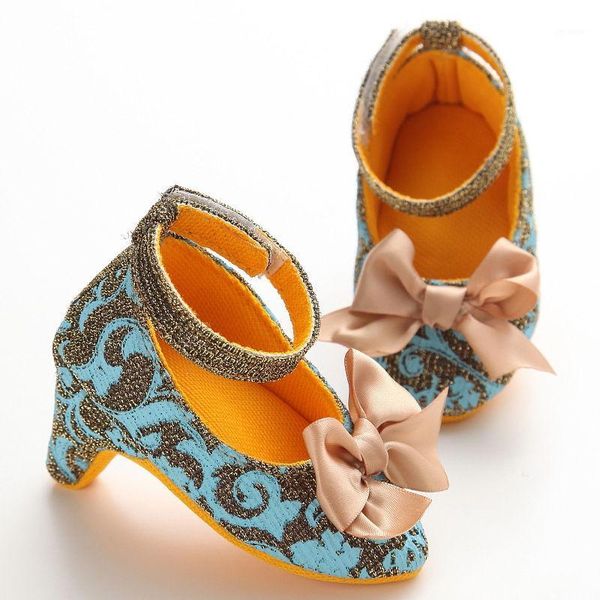 2020 newborn baby girl high heels soft sole toddler bow pompom princess crib shoes lovely infant toddler first walkers shoes1
2020 newborn baby girl high heels soft sole toddler bow pompom princess crib shoes lovely infant toddler first walkers shoes1