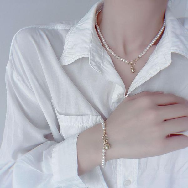 european and american design sense natural freshwater pearl retro chic style 14k gold-plated necklace ladies bracelet necklace, Silver
european and american design sense natural freshwater pearl retro chic style 14k gold-plated necklace ladies bracelet necklace, Silver
